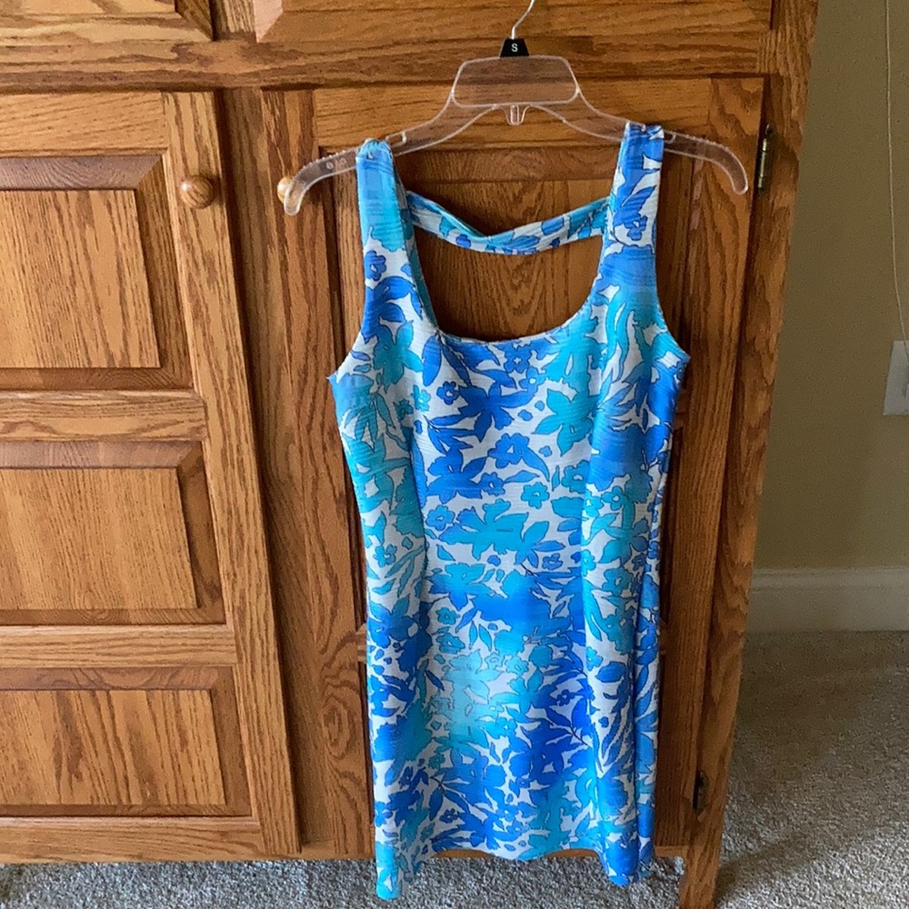 NWOT - Jennifer Lopez Dress / Size Small